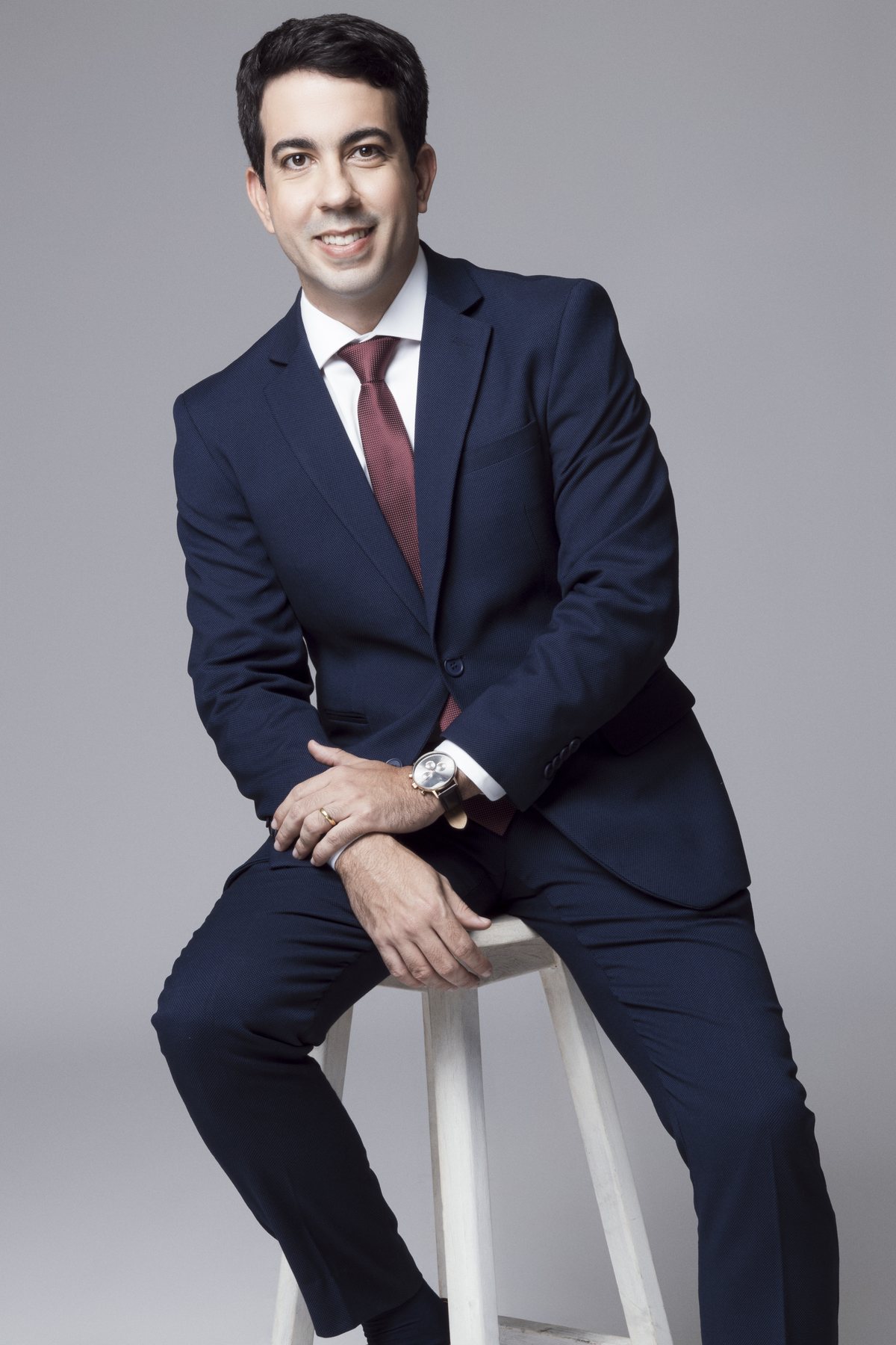 Dr. Victor Dias